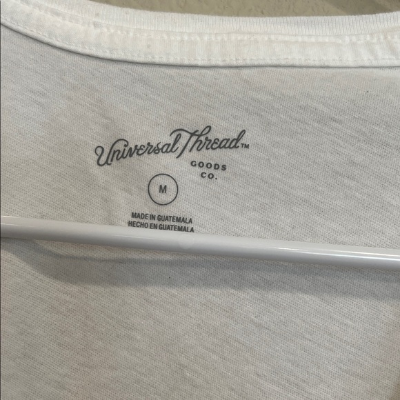 Universal Thread White Short Sleeve Tee - Picture 2 of 2